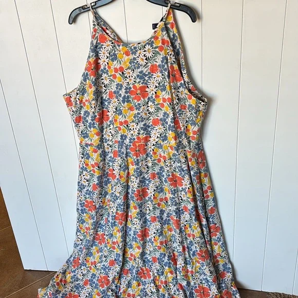 Chaps Floral Maxi Dress in Blue, Red, Yellow, White - Picture 2 of 6